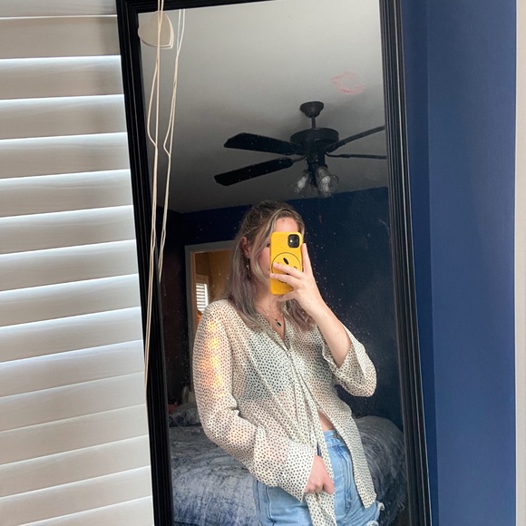 Sheer Polka Dot Top - Picture 2 of 4